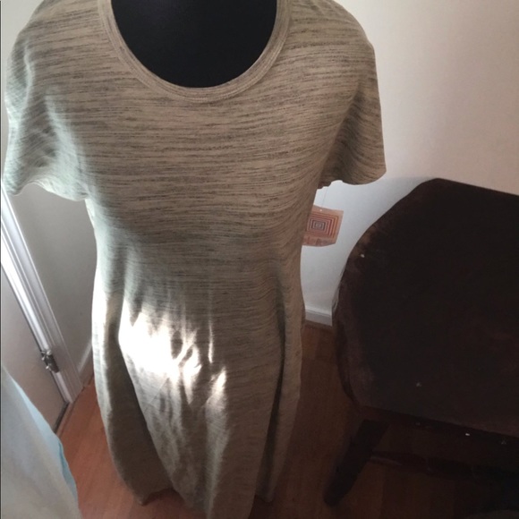 LulaRoe Maria Small - Picture 2 of 4